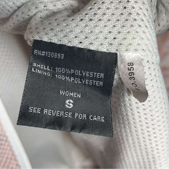 New Balance Windbreaker - Picture 8 of 10